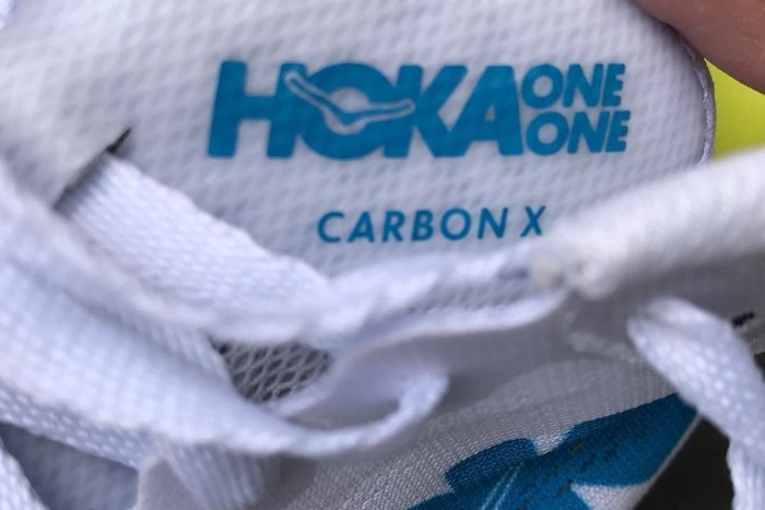 Hoka-one-one-carbon-X-linguetta